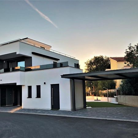 Villa Joka Банджоле Экстерьер фото